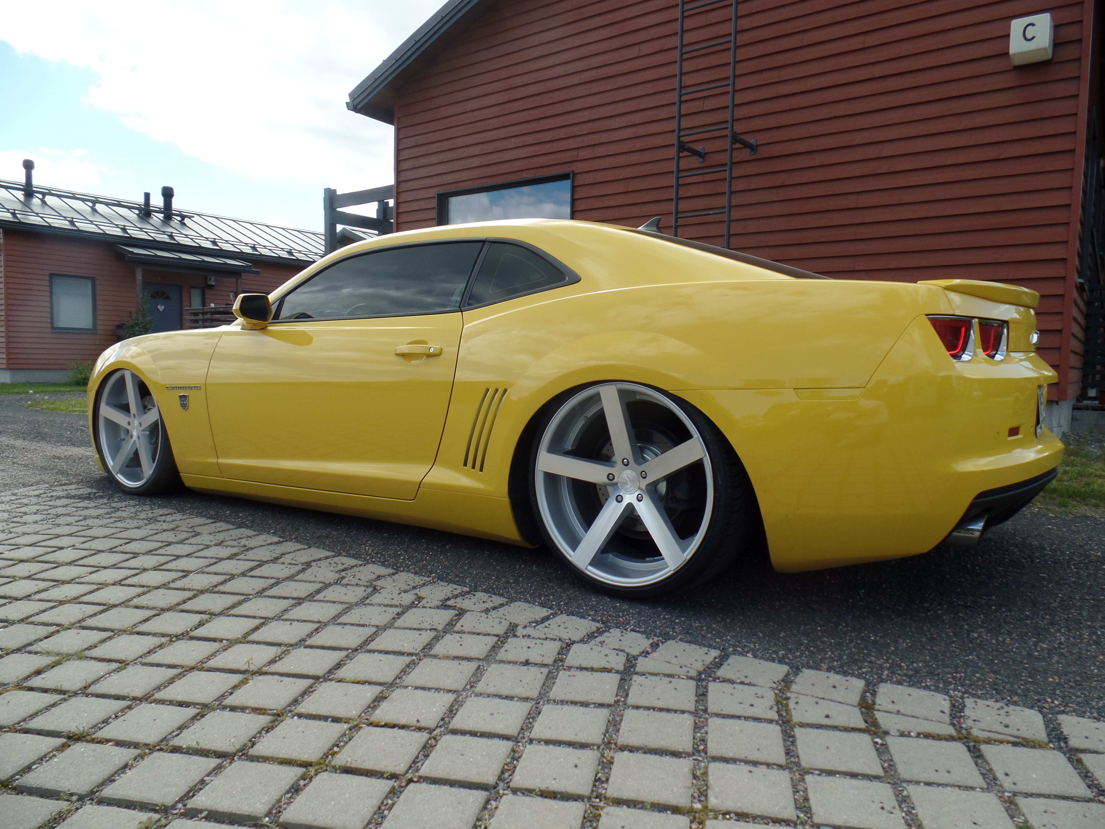 Air Suspension CHEVROLET CAMARO 5 GEN AirRide Air Suspension and